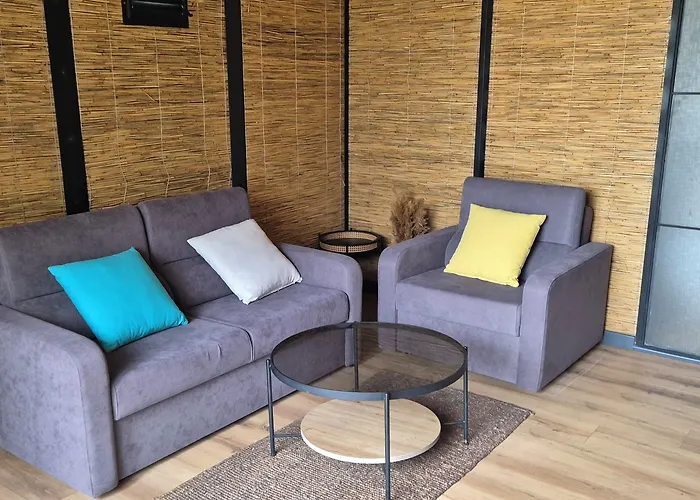 The D فندق Çeşme