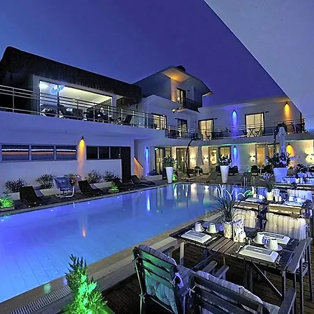 Hotel The D 4*