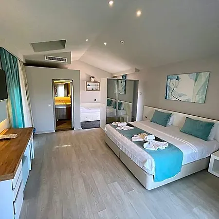 Hotel The D Çeşme