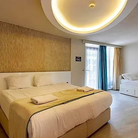Hotel The D Çeşme